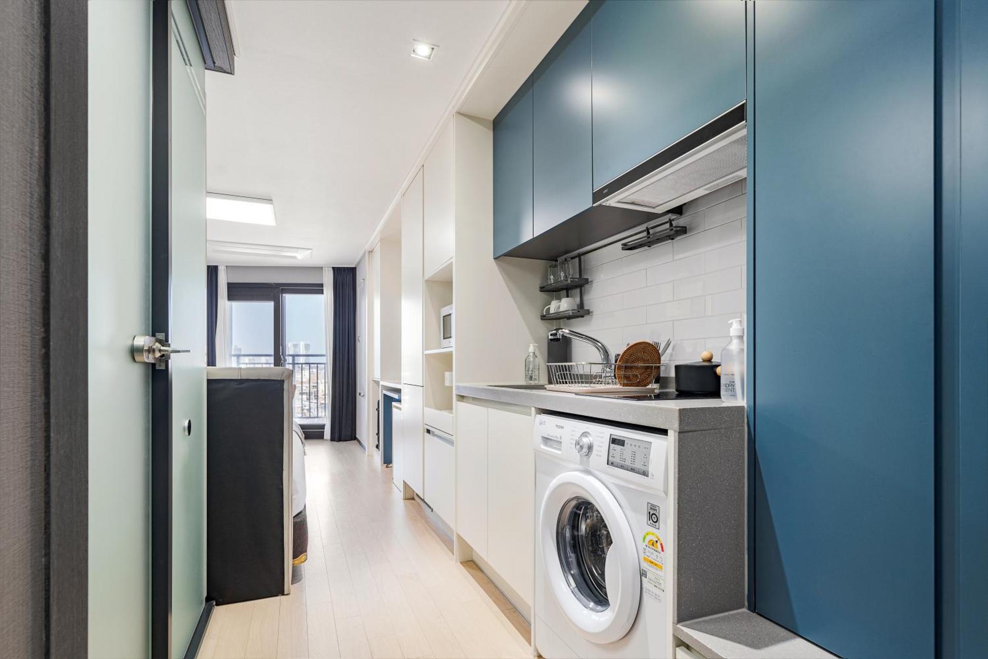 Urbanstay Sokcho Beach Ab Екстер'єр фото